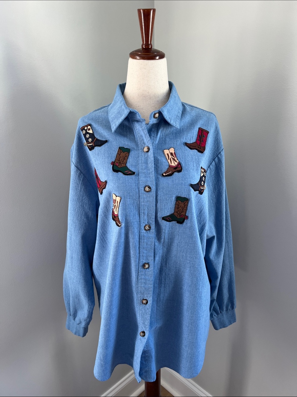BonWorth | Vintage Light Blue Denim Shirt Western Cowboy Boots Appliqué